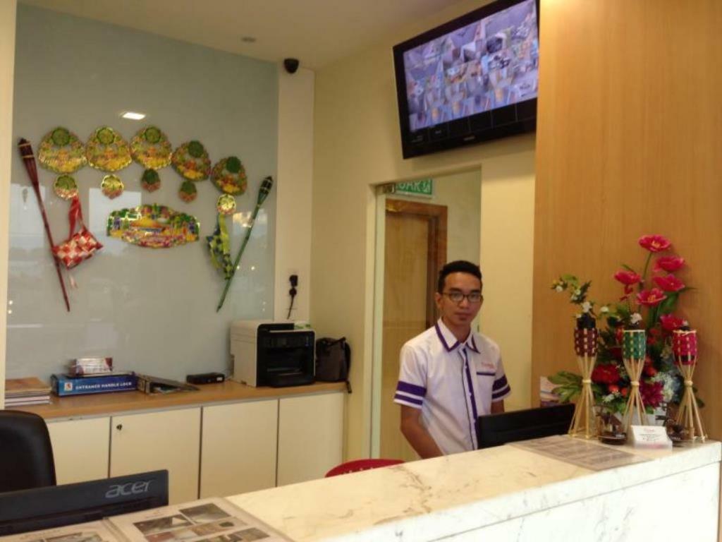Caspari Hotel Tampin Exterior photo